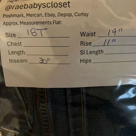 Torrid Boyfriend Straight Medium Wash Jeans Size 18T - Picture 8 of 8